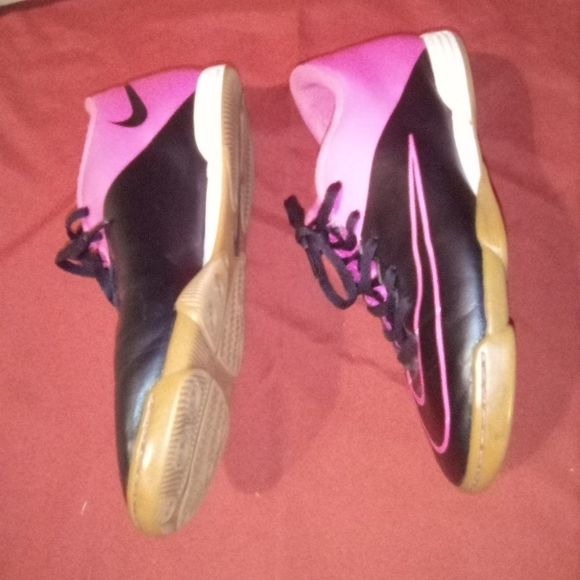 Nike Mercurial Indoor Shoes - Picture 2 of 7